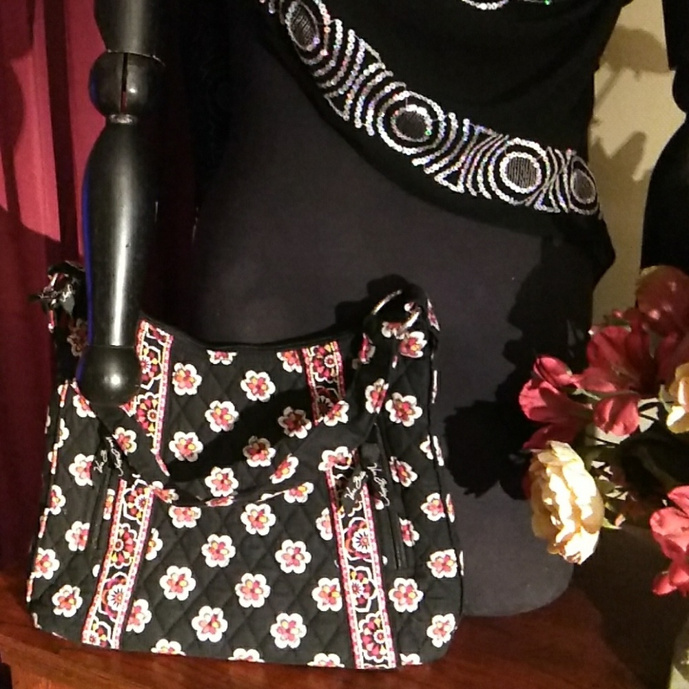 Vera Bradley Black White Red Khaki &Yellow Purse